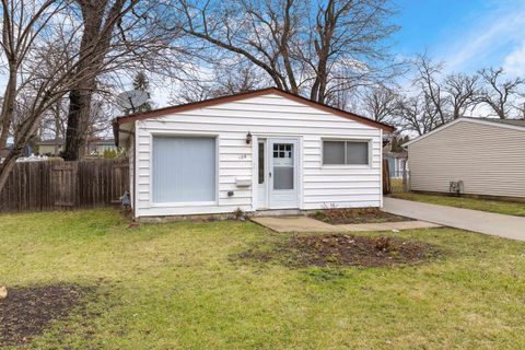 Tiny photo for 108 Walnut Drive, Streamwood, IL 60107 (MLS # 12588975)