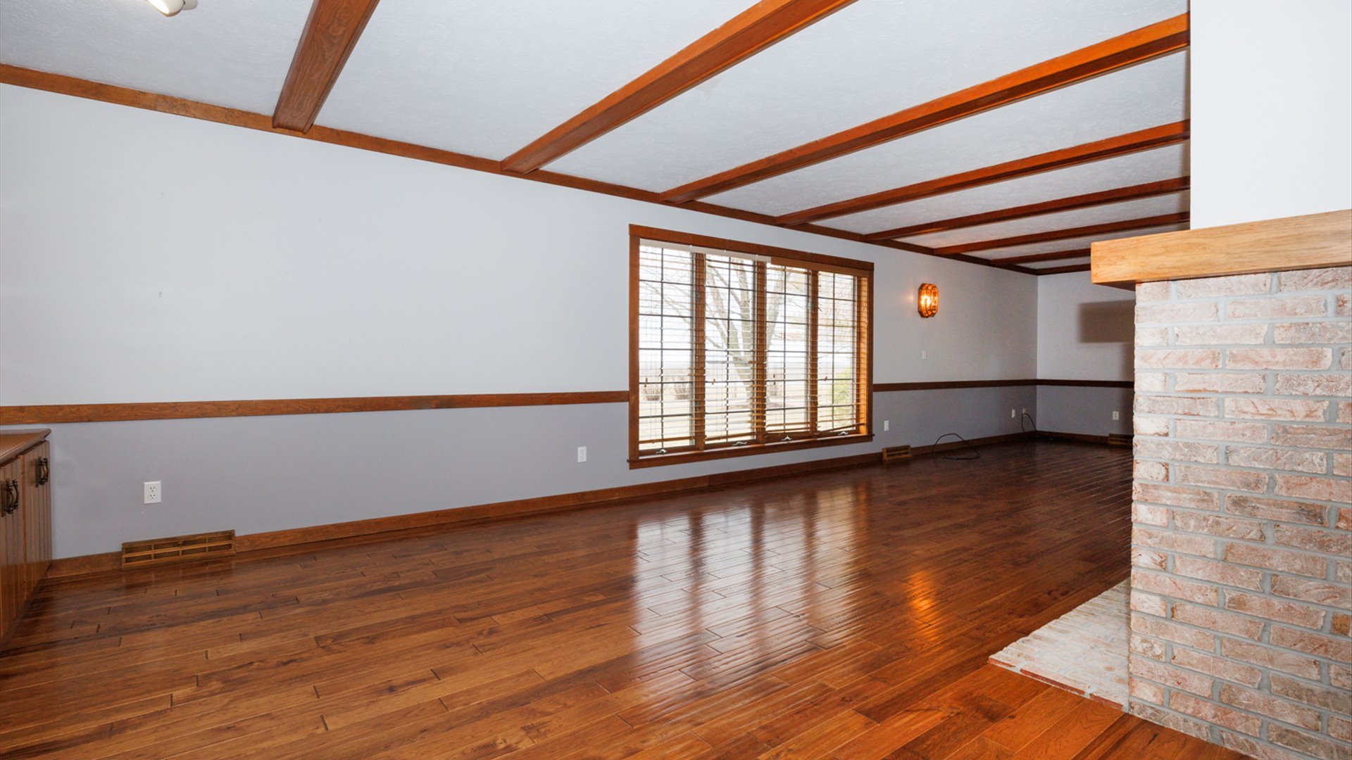 6 Pepper Wood Court