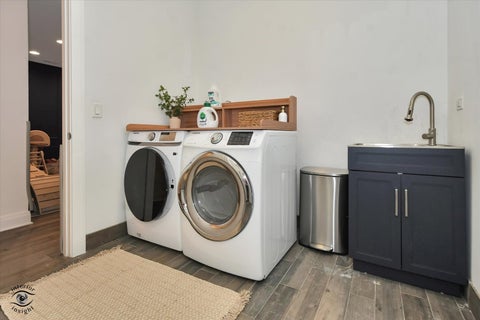 Tiny photo for 1617 W Grand Avenue #1W, Chicago, IL 60622 (MLS # 12763953)