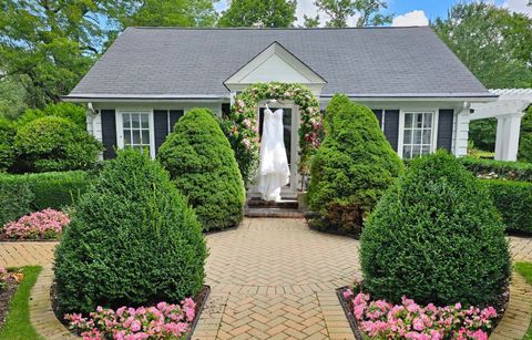 A home in North Barrington