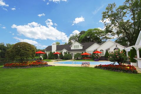 A home in North Barrington