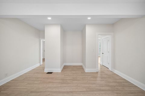 Tiny photo for 323 S Hale Street, Wheaton, IL 60187 (MLS # 12678957)