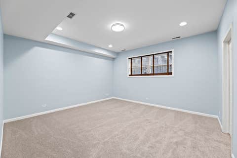 Tiny photo for 4105 S Drexel Boulevard #1SR, Chicago, IL 60653 (MLS # 12685324)
