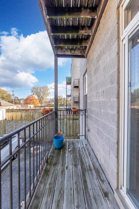 Tiny photo for 4105 S Drexel Boulevard #1SR, Chicago, IL 60653 (MLS # 12685324)