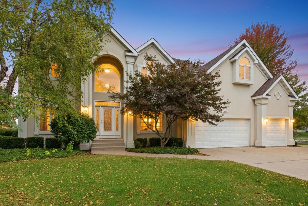 Photo for 220 Santos Avenue, Minooka, IL 60447 (MLS # 12502218)