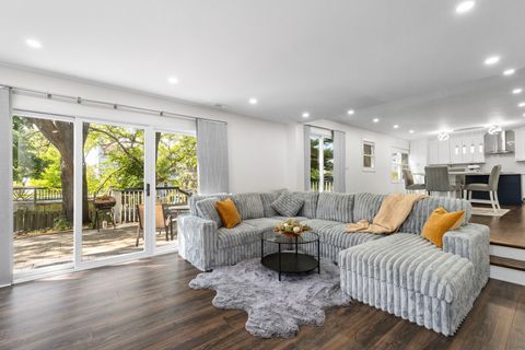 Tiny photo for 700 Fairfield Lane, Algonquin, IL 60102 (MLS # 12483217)