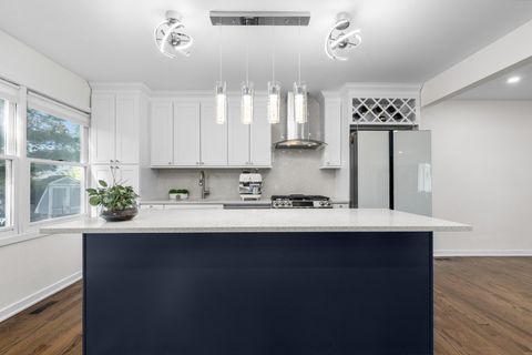 Tiny photo for 700 Fairfield Lane, Algonquin, IL 60102 (MLS # 12483217)