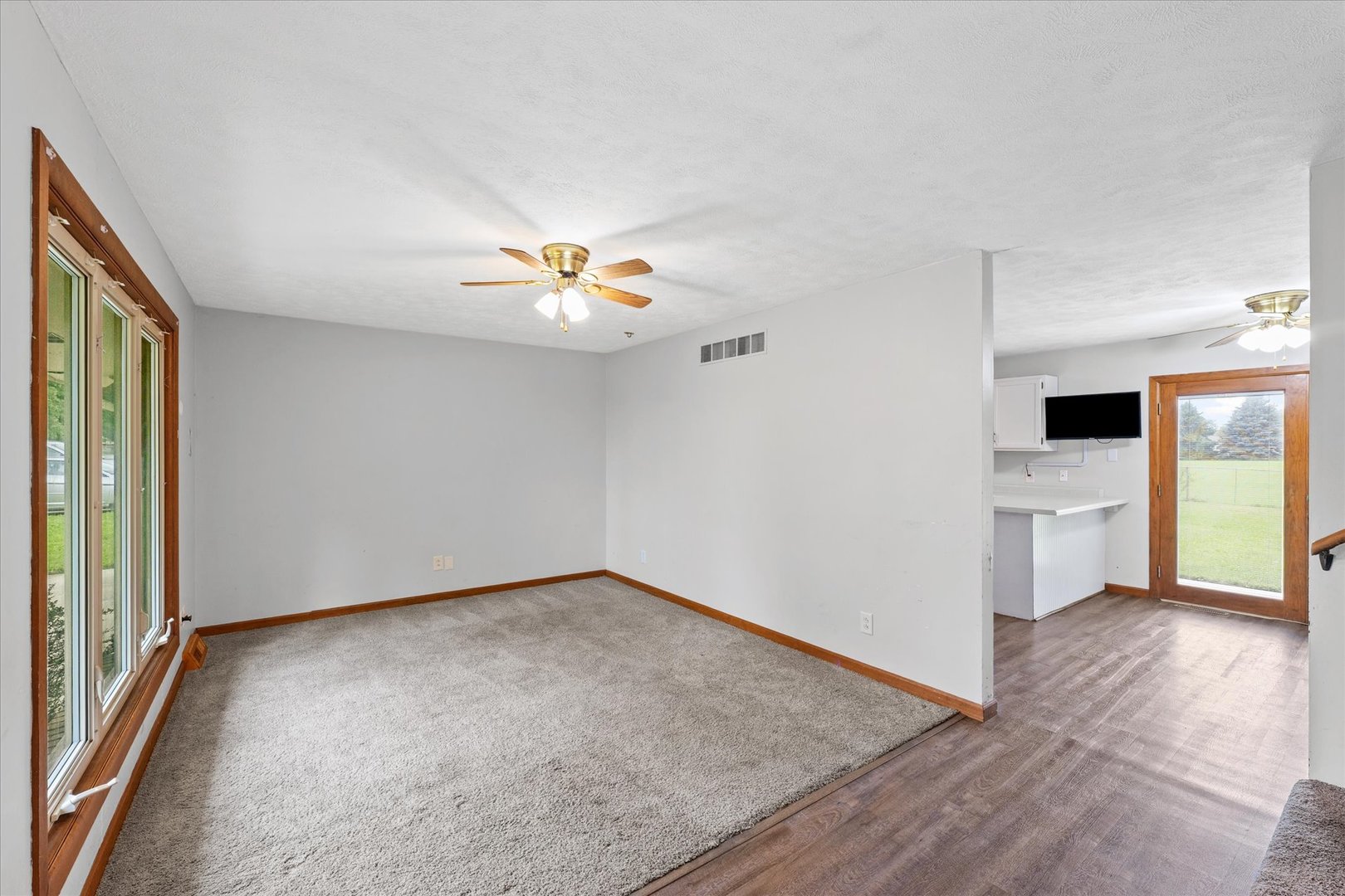 112 Hilton Drive