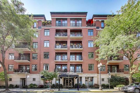 Photo of 1414 N Wells Street #405, Chicago, IL 60610 (MLS # 12500453)