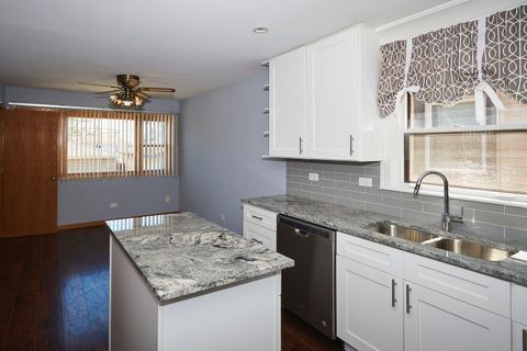 Tiny photo for 4043 N Wagner Avenue, Schiller Park, IL 60176 (MLS # 12604631)