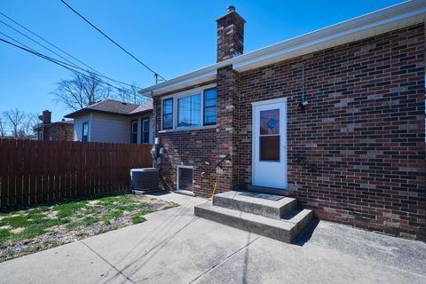 Tiny photo for 4043 N Wagner Avenue, Schiller Park, IL 60176 (MLS # 12604631)