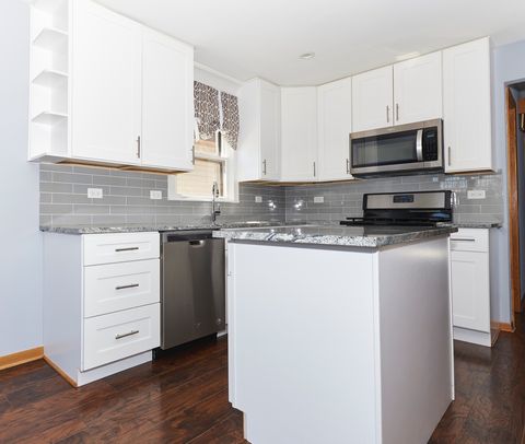 Tiny photo for 4043 N Wagner Avenue, Schiller Park, IL 60176 (MLS # 12604631)