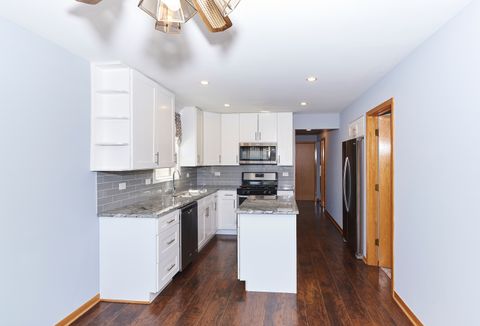 Tiny photo for 4043 N Wagner Avenue, Schiller Park, IL 60176 (MLS # 12604631)