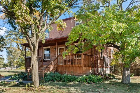 A home in Des Plaines