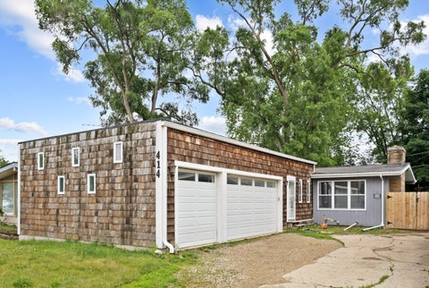 Photo of 414 E Liberty Street, Wauconda, IL 60084 (MLS # 12614367)