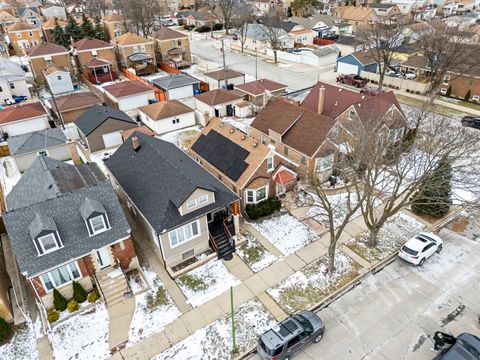 Tiny photo for 3050 N Nagle Avenue, Chicago, IL 60634 (MLS # 12540191)