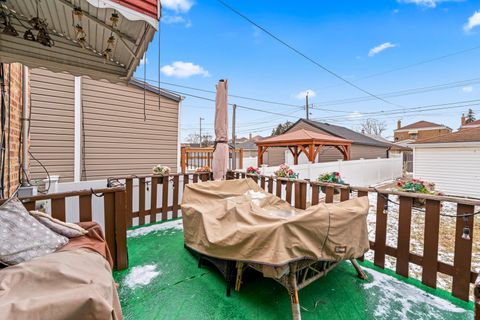 Tiny photo for 3050 N Nagle Avenue, Chicago, IL 60634 (MLS # 12540191)