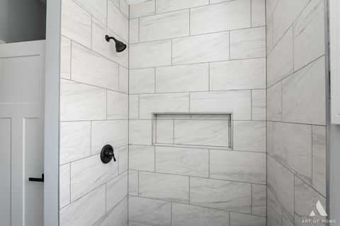 Tiny photo for 8650 Lockwood Avenue, Burbank, IL 60459 (MLS # 12543347)