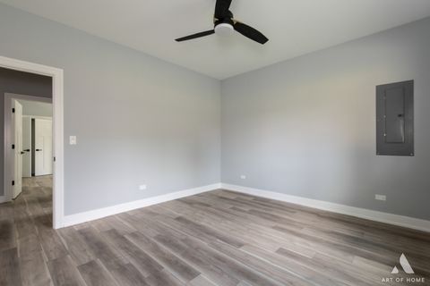 Tiny photo for 8650 Lockwood Avenue, Burbank, IL 60459 (MLS # 12543347)