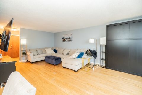 Tiny photo for 4170 N MARINE Drive #10D, Chicago, IL 60613 (MLS # 12540390)