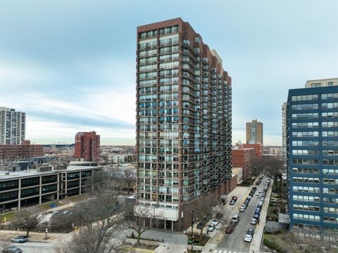 4170 N MARINE Drive 10D Chicago IL 60613