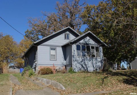 Tiny photo for 1208 PINE Street, Kewanee, IL 61443 (MLS # QC4269994)