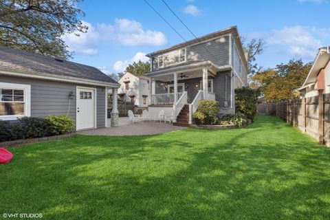 Tiny photo for 433 S Kensington Avenue, La Grange, IL 60525 (MLS # 12624045)