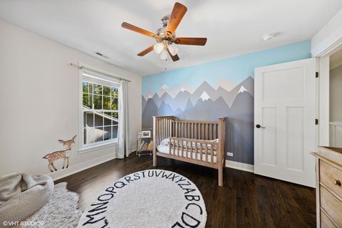 Tiny photo for 433 S Kensington Avenue, La Grange, IL 60525 (MLS # 12624045)