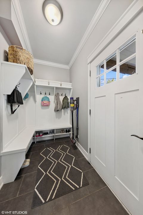 Tiny photo for 433 S Kensington Avenue, La Grange, IL 60525 (MLS # 12624045)