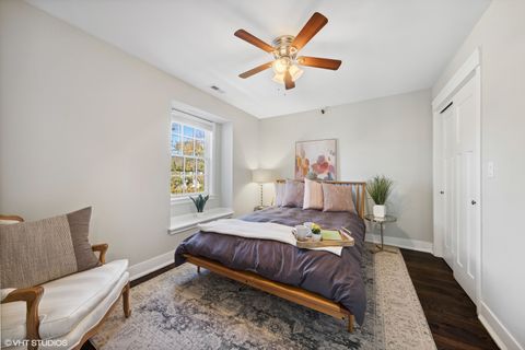 Tiny photo for 433 S Kensington Avenue, La Grange, IL 60525 (MLS # 12624045)