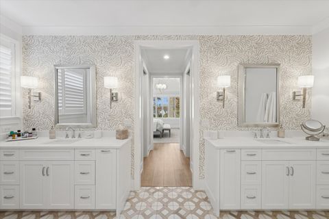 Tiny photo for 1108 Spruce Drive, Western Springs, IL 60558 (MLS # 12584933)