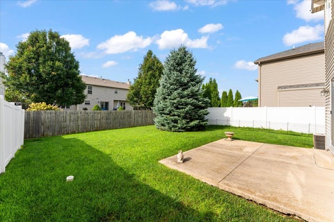 Tiny photo for 3923 Summer Sage Court #3923, Champaign, IL 61822 (MLS # 12725245)