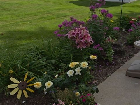 Tiny photo for 7112 W 114th Place, Worth, IL 60482 (MLS # 12599909)