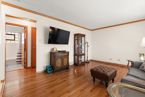 Tiny photo for 7112 W 114th Place, Worth, IL 60482 (MLS # 12599909)