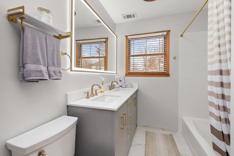 Tiny photo for 7112 W 114th Place, Worth, IL 60482 (MLS # 12599909)