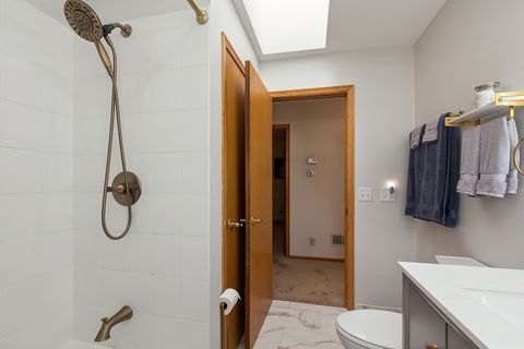 Tiny photo for 7112 W 114th Place, Worth, IL 60482 (MLS # 12599909)