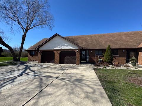Photo of 479 Fairview Drive, Manhattan, IL 60442 (MLS # 12601221)