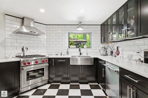 Tiny photo for 1341 Kenilwood Lane, Riverwoods, IL 60015 (MLS # 12702979)