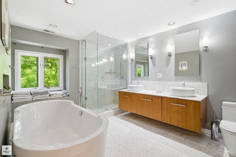 Tiny photo for 1341 Kenilwood Lane, Riverwoods, IL 60015 (MLS # 12702979)