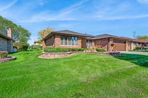Tiny photo for 8300 162nd Place, Tinley Park, IL 60477 (MLS # 12778328)