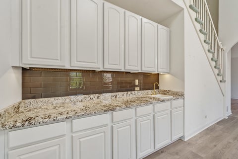 Tiny photo for 29 Chancel Lane, Glen Ellyn, IL 60137 (MLS # 12726645)