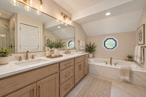 Tiny photo for 29 Chancel Lane, Glen Ellyn, IL 60137 (MLS # 12726645)