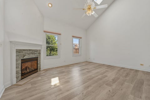 Tiny photo for 29 Chancel Lane, Glen Ellyn, IL 60137 (MLS # 12726645)