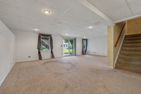 Tiny photo for 29 Chancel Lane, Glen Ellyn, IL 60137 (MLS # 12726645)