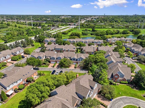 Tiny photo for 29 Chancel Lane, Glen Ellyn, IL 60137 (MLS # 12726645)