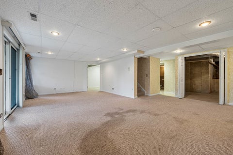 Tiny photo for 29 Chancel Lane, Glen Ellyn, IL 60137 (MLS # 12726645)