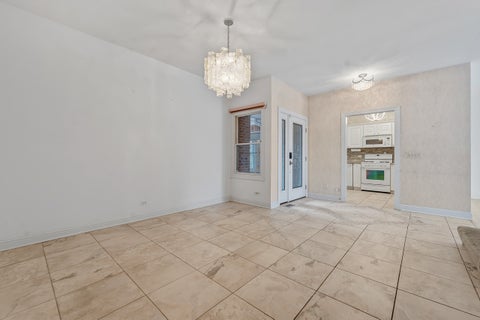 Tiny photo for 29 Chancel Lane, Glen Ellyn, IL 60137 (MLS # 12726645)