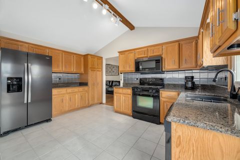 Tiny photo for Homer Glen, IL 60491 (MLS # 12568908)