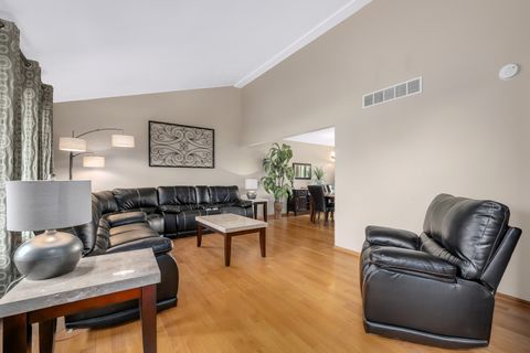 Tiny photo for Homer Glen, IL 60491 (MLS # 12568908)