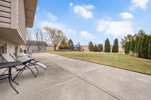 Tiny photo for Homer Glen, IL 60491 (MLS # 12568908)